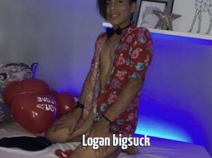 Logan_bigsuck