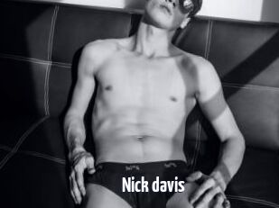 Nick_davis